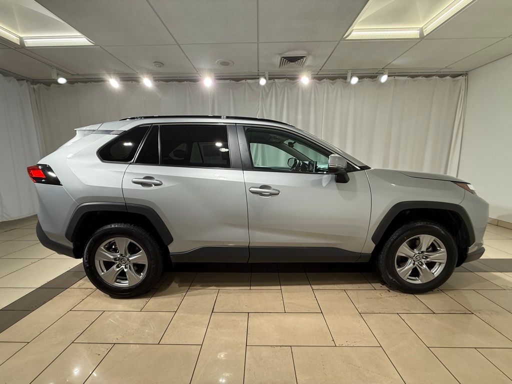 Thumbnail: 2025 Toyota RAV4 - 6