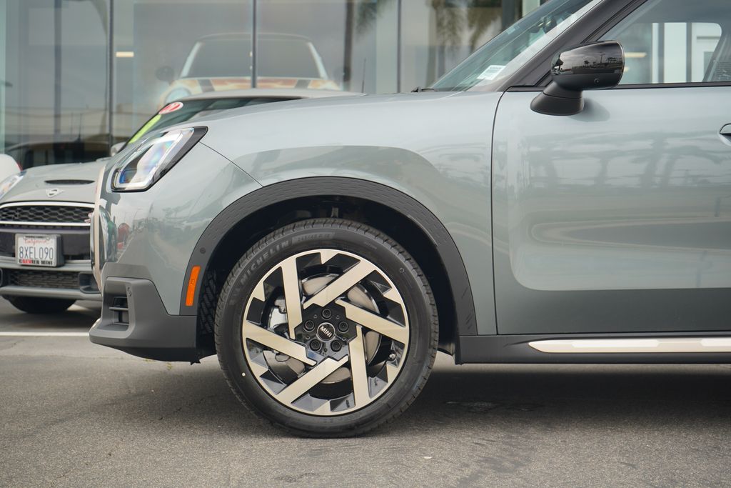 Thumbnail: 2025 MINI Cooper Countryman - 2