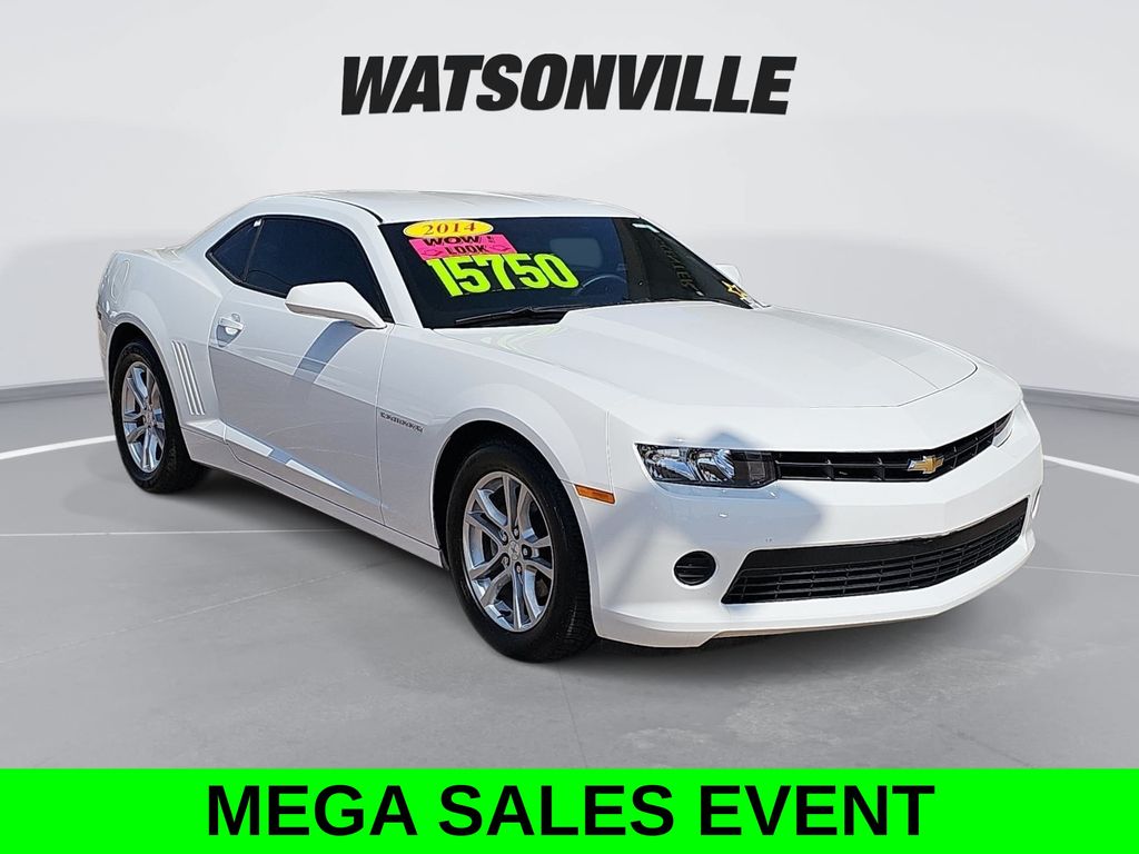 Summit White 2014 Chevrolet Camaro Coupe Rear-Wheel Drive 6-Speed Manual