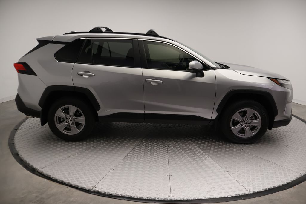 Thumbnail: 2025 Toyota RAV4 - 7