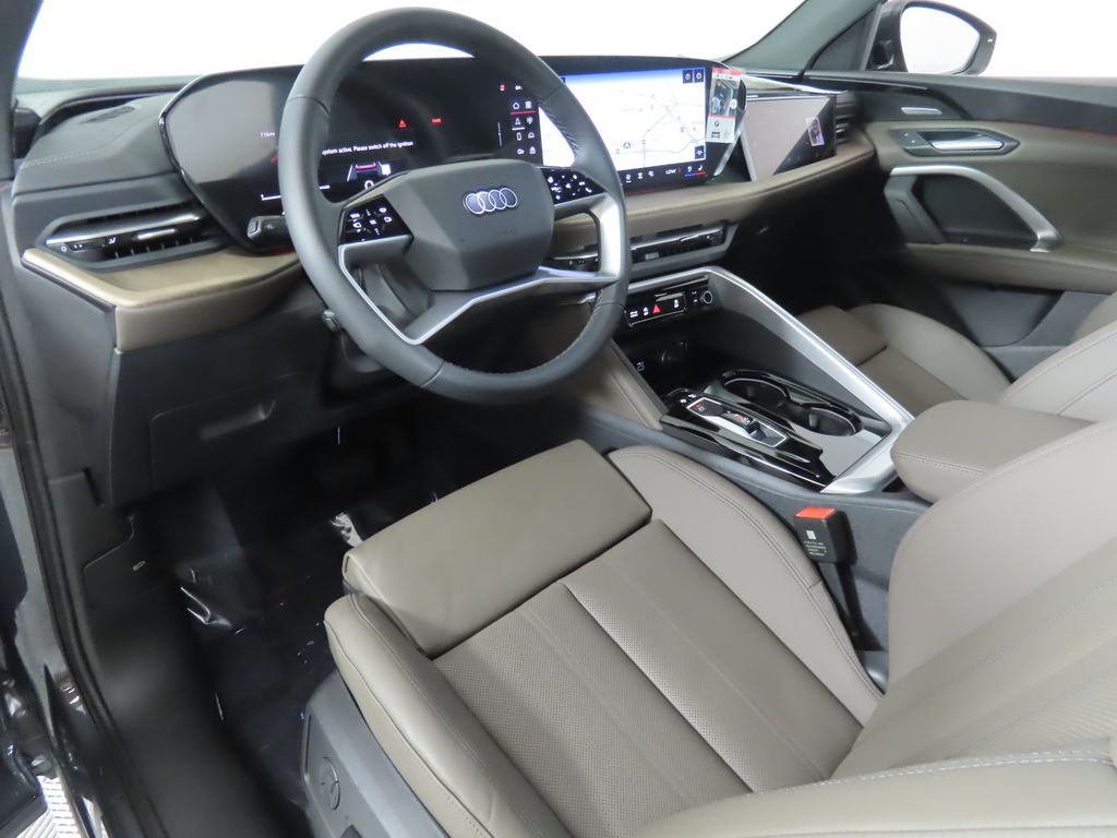 Thumbnail: 2025 Audi Q5 - 26