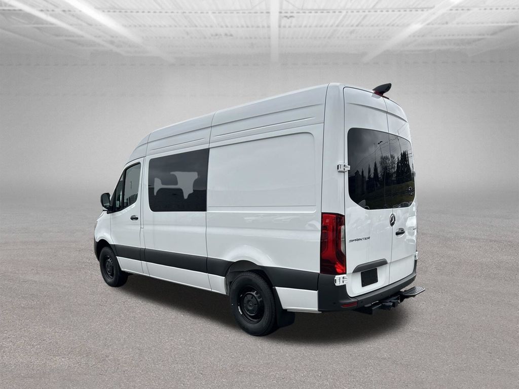 2026 Mercedes-Benz Sprinter 2500 Crew 144 WB - 2