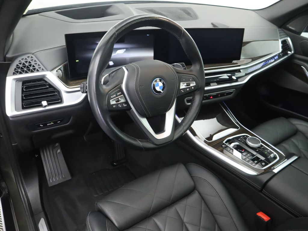 Thumbnail: 2024 BMW X5 - 9