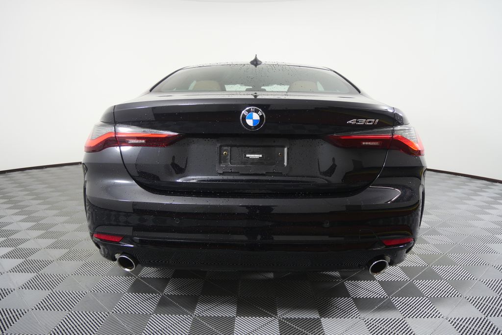 Thumbnail: 2023 BMW 4 Series - 4