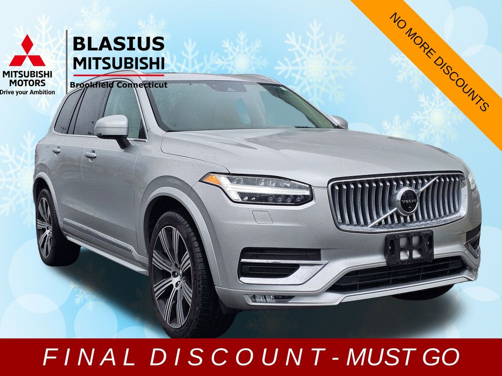 2022 Volvo XC90 T6 Inscription 7-Passenger AWD