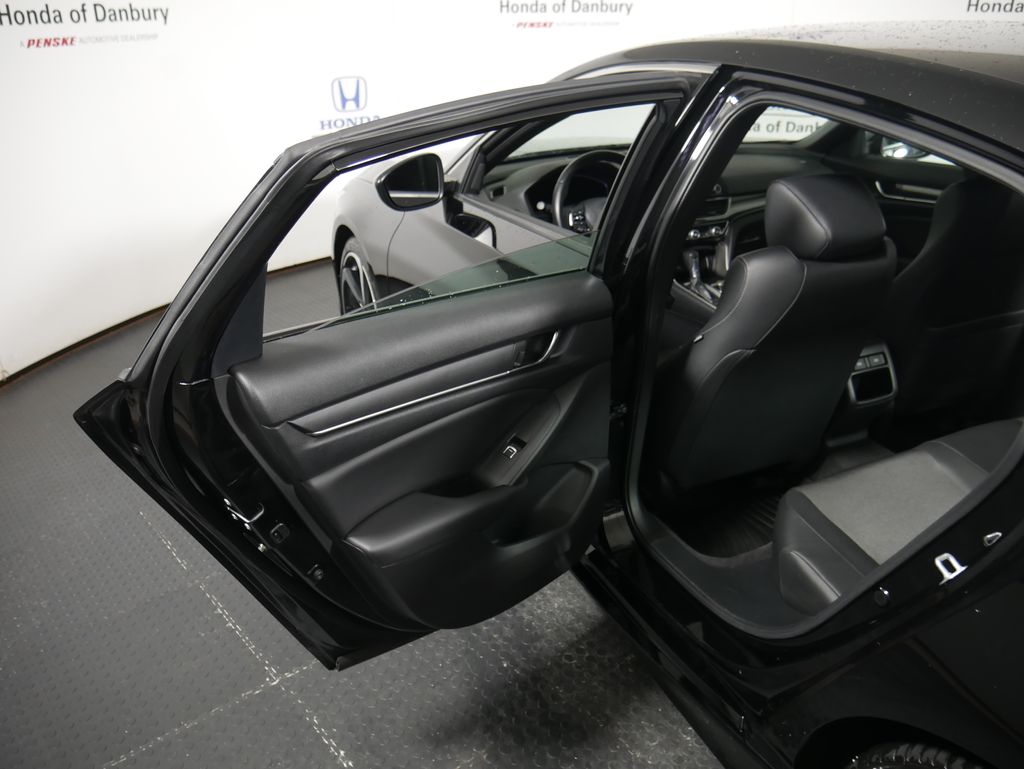 Thumbnail: 2022 Honda Accord - 9