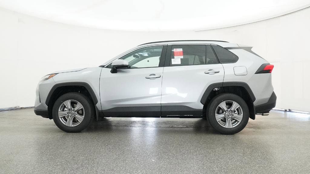 Thumbnail: 2025 Toyota RAV4 - 10