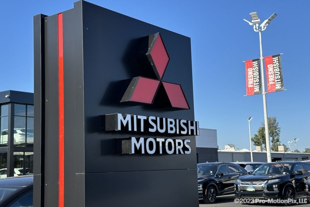 2026 Mitsubishi Outlander SEL - Photo 29