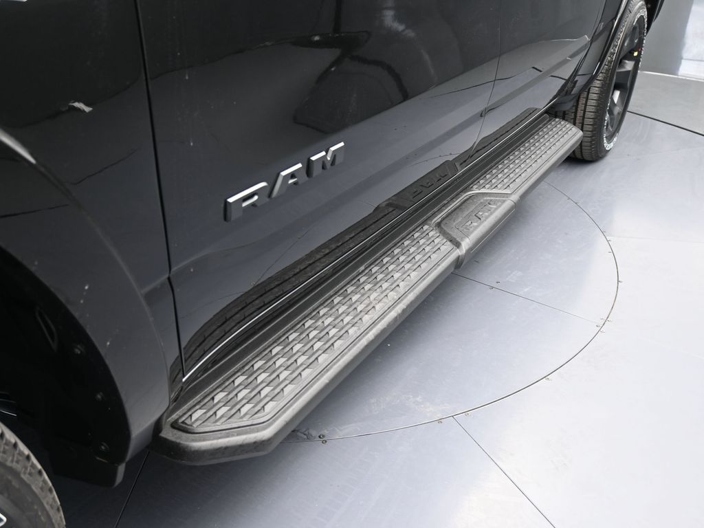 New 2026 Diamond Black Crystal Pearlcoat Ram Big Horn/Lone Star image 31