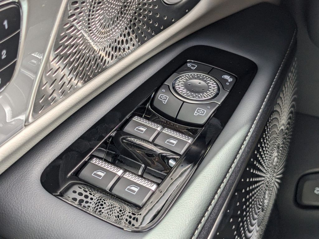 2025 Lincoln Nautilus Hybrid Reserve