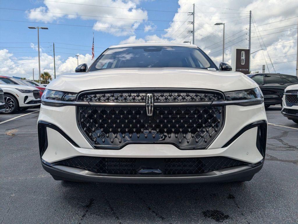 2025 Lincoln Nautilus Hybrid Premiere