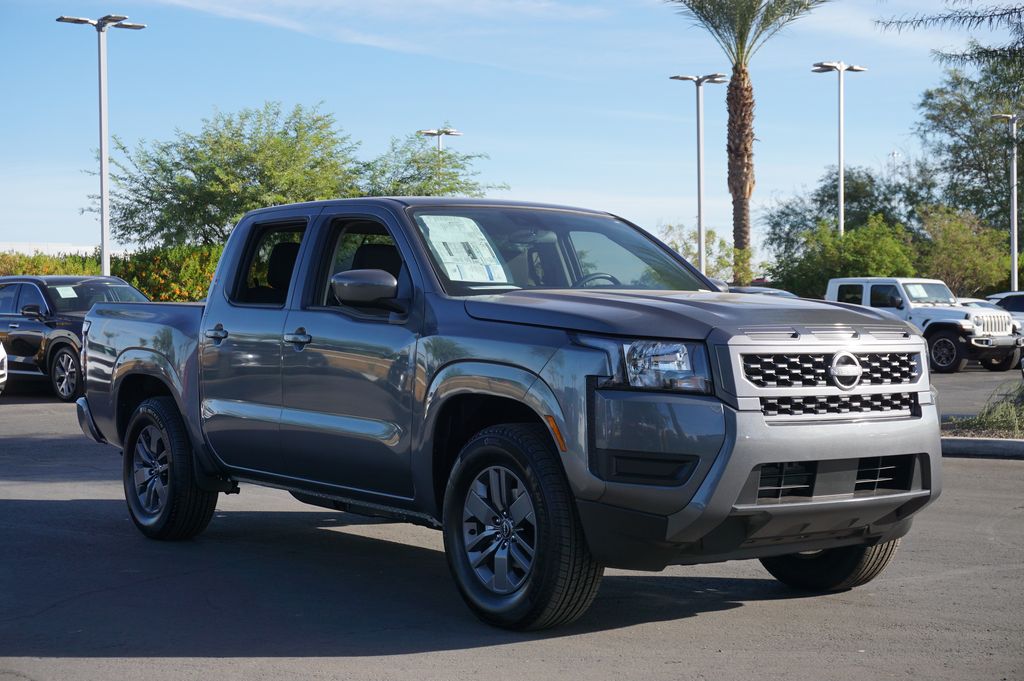 2025 Nissan Frontier SV 4