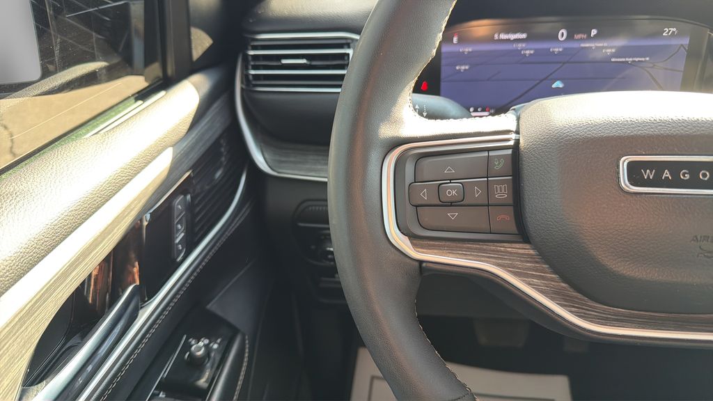 2024 Wagoneer L Wagoneer L