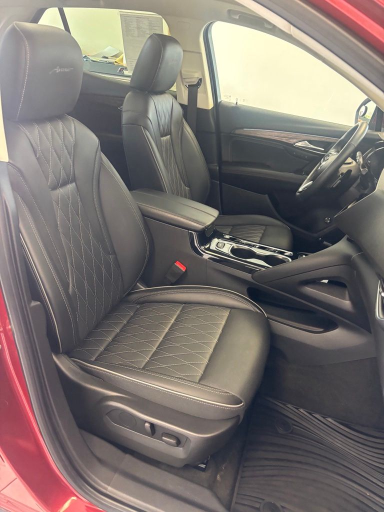 Used 2023 Buick Envision SUV