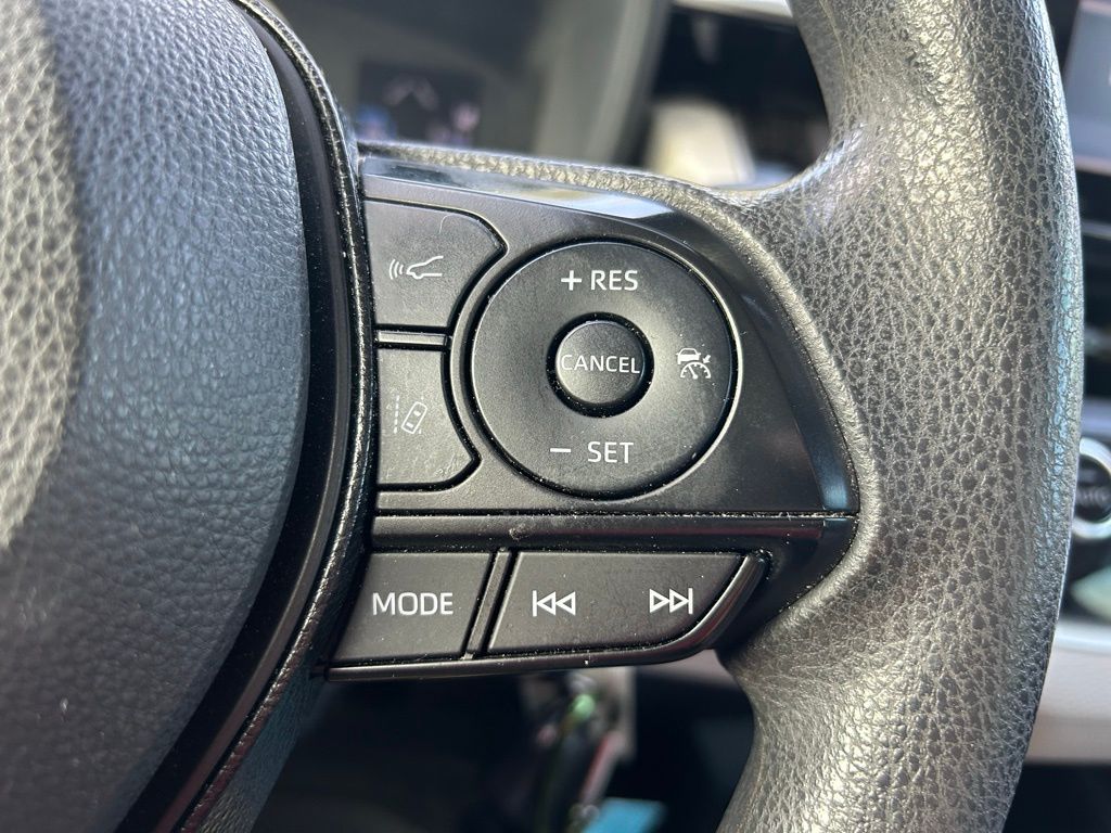 Thumbnail: 2021 Toyota Corolla - 18