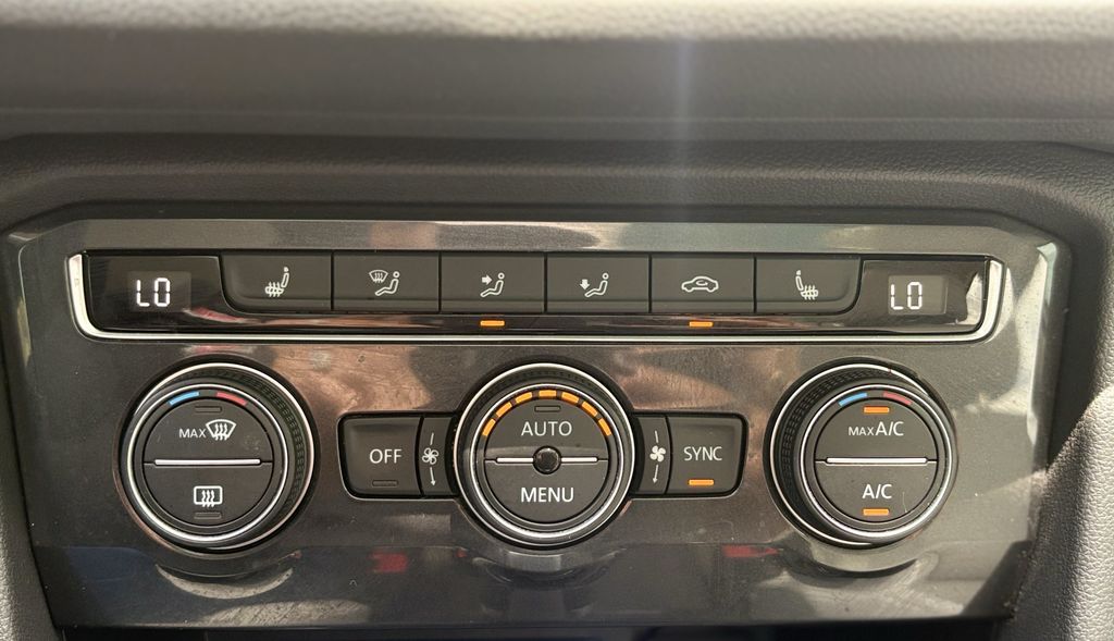 2019 Volkswagen Tiguan  Black at Community Toyota