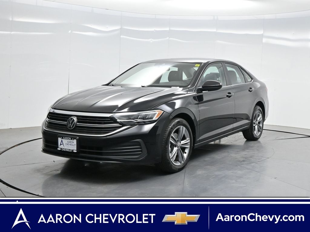 Pyrite Silver Metallic 2024 Volkswagen Jetta Sedan Front-Wheel Drive 8-Speed Automatic