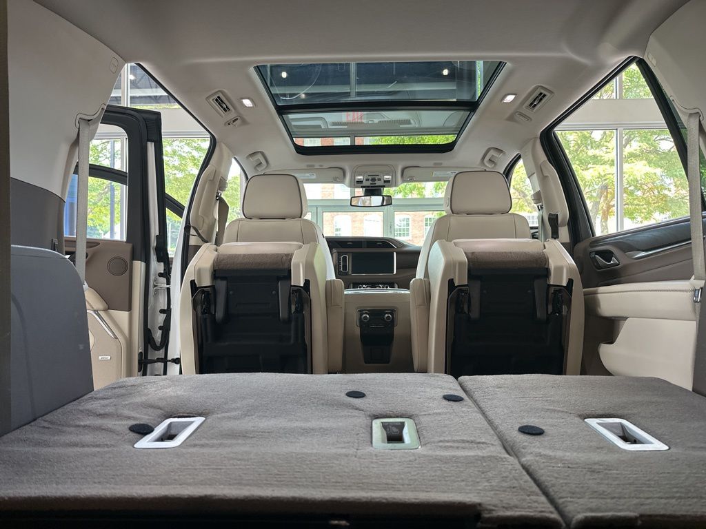 2021 GMC Yukon XL Denali 15