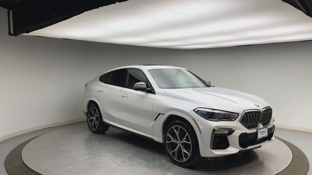 Thumbnail: 2021 BMW X6 - 8