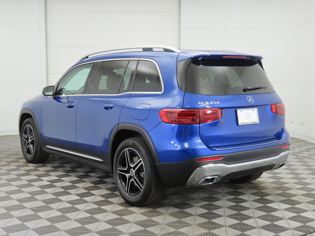 Thumbnail: 2026 Mercedes-Benz GLB - 7