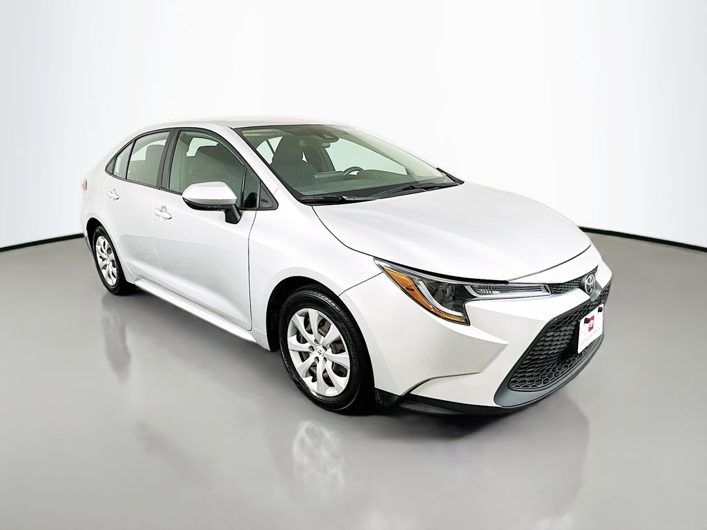 2022 Toyota Corolla LE 3