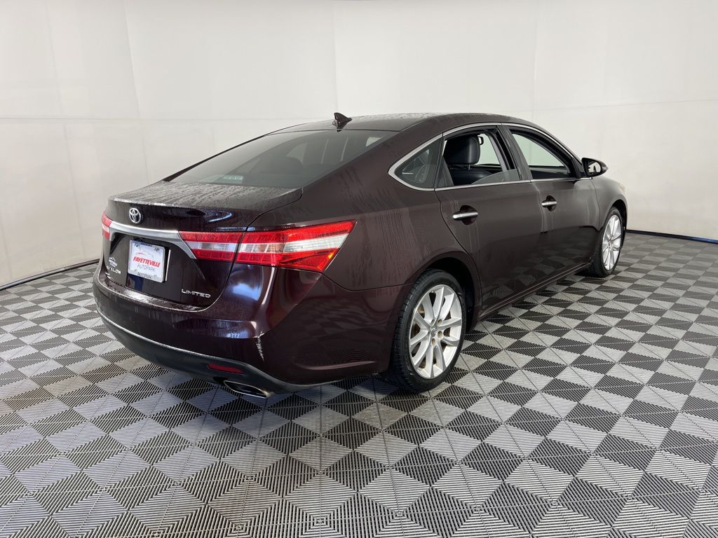Thumbnail: 2013 Toyota Avalon - 5