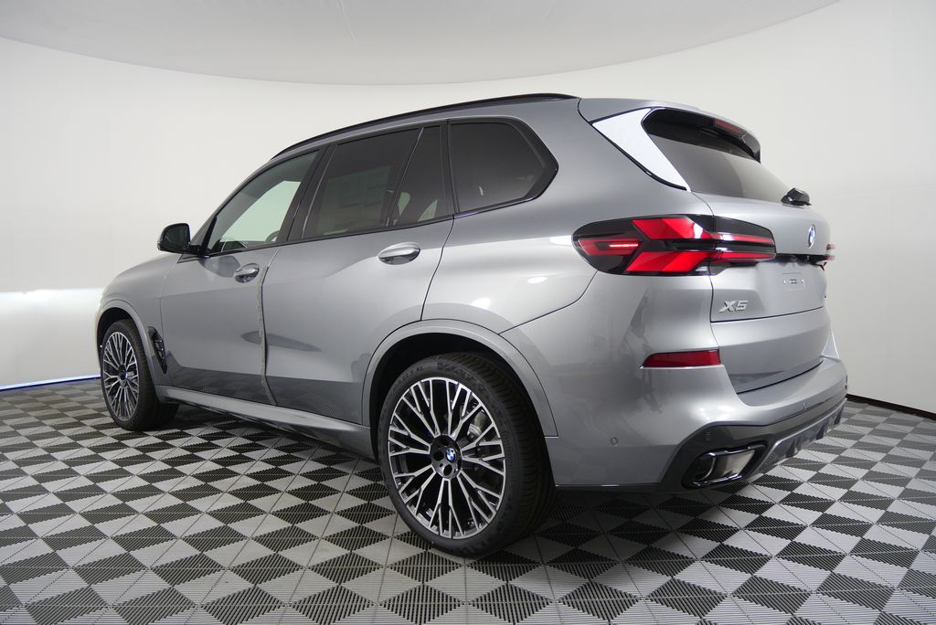 Thumbnail: 2026 BMW X5 - 5