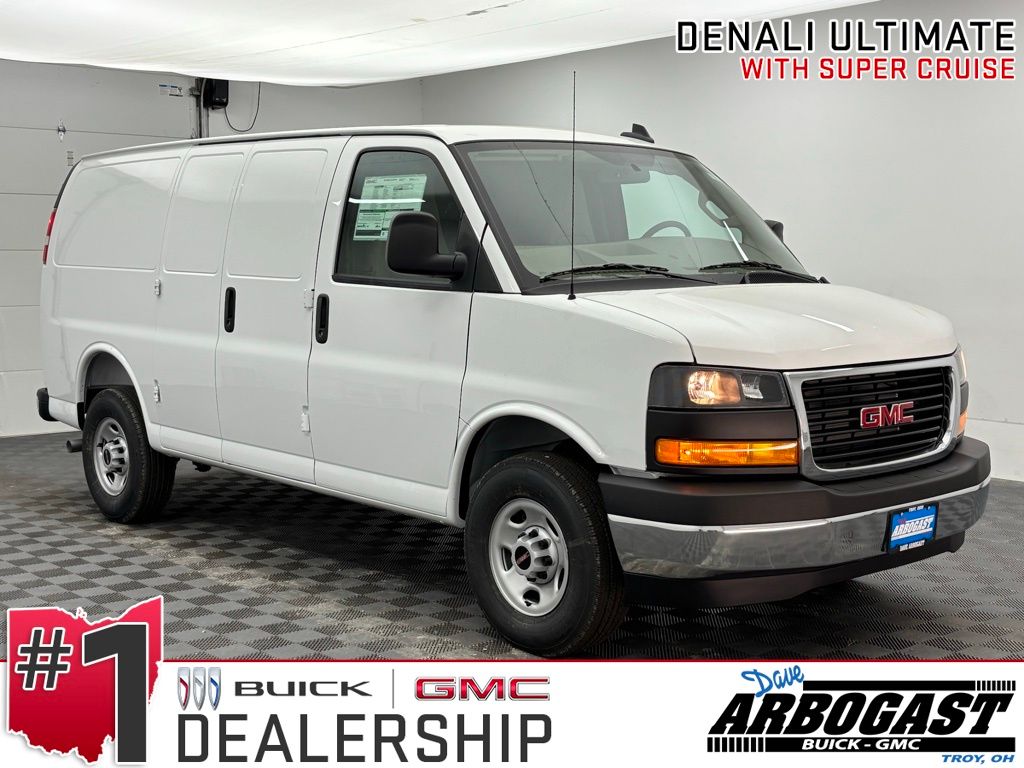 Summit White 2025 GMC Savana Cargo 2500 RWD Van Rear-Wheel Drive 8-Speed Automatic Overdrive