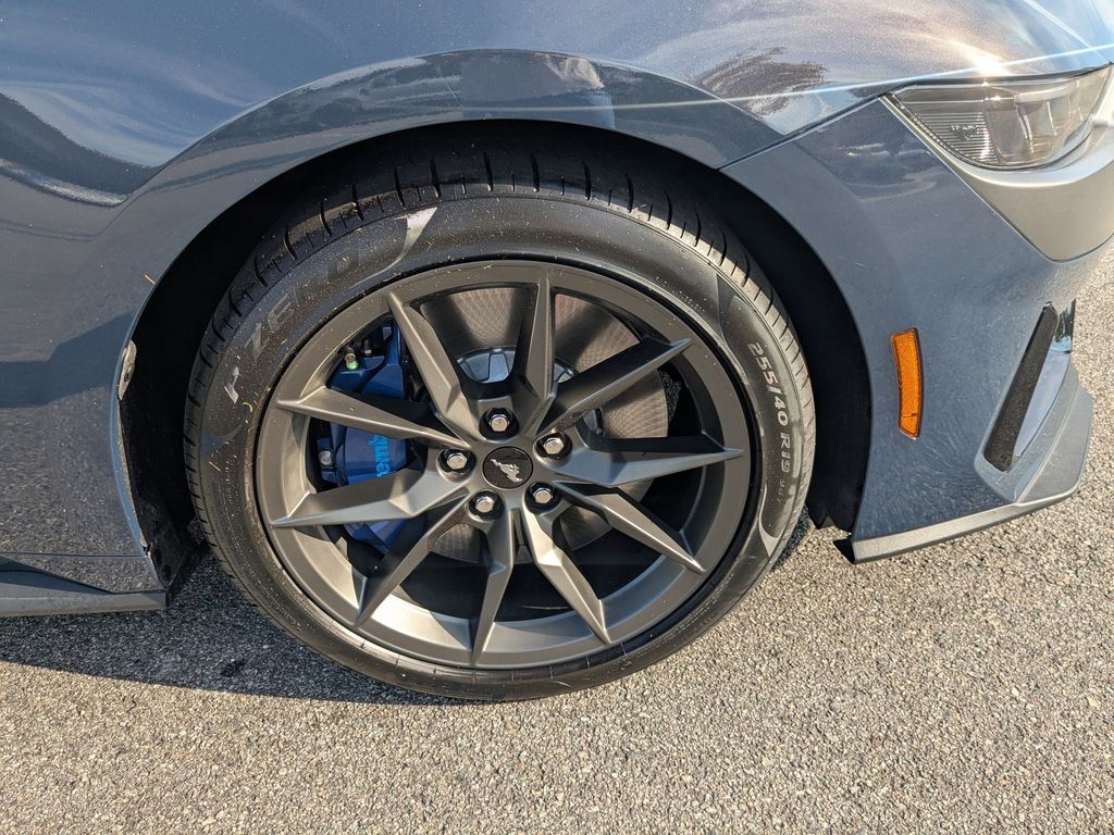 2025 Ford Mustang Dark Horse Fastback