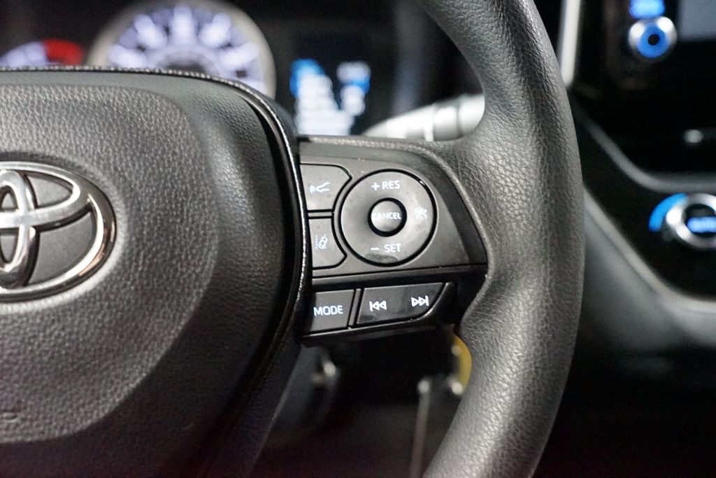 Thumbnail: 2020 Toyota Corolla - 13