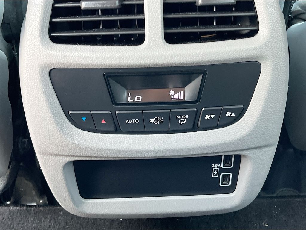 Used 2021 Gray Honda EX-L image 26