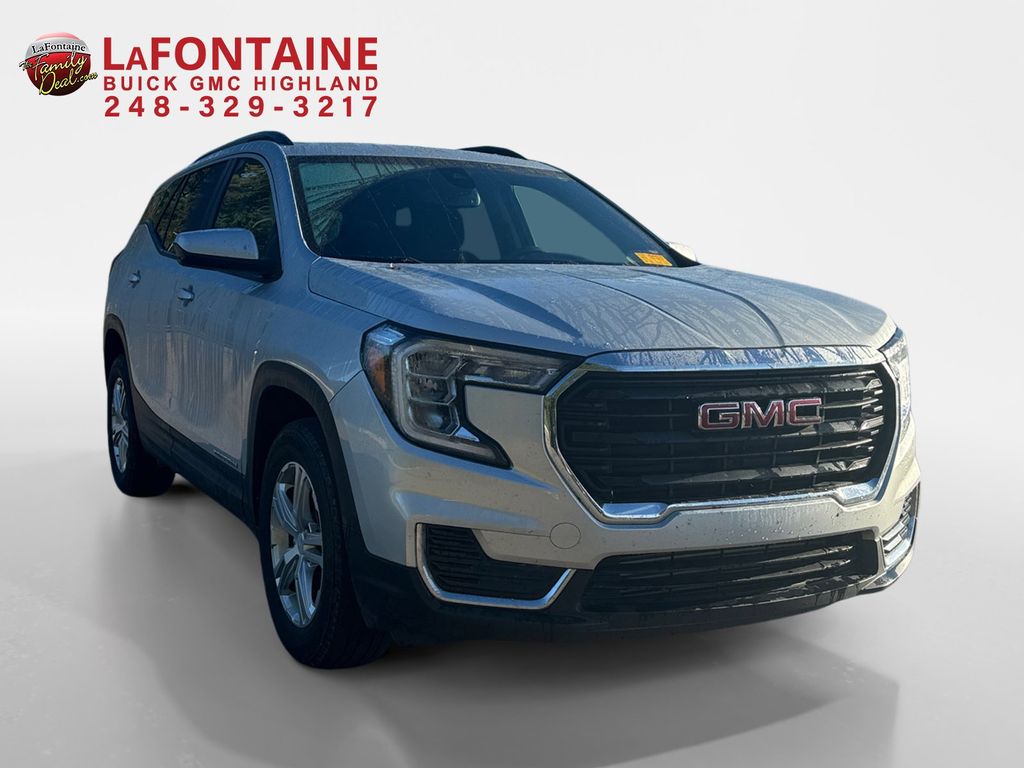 2022 GMC Terrain SLE 3