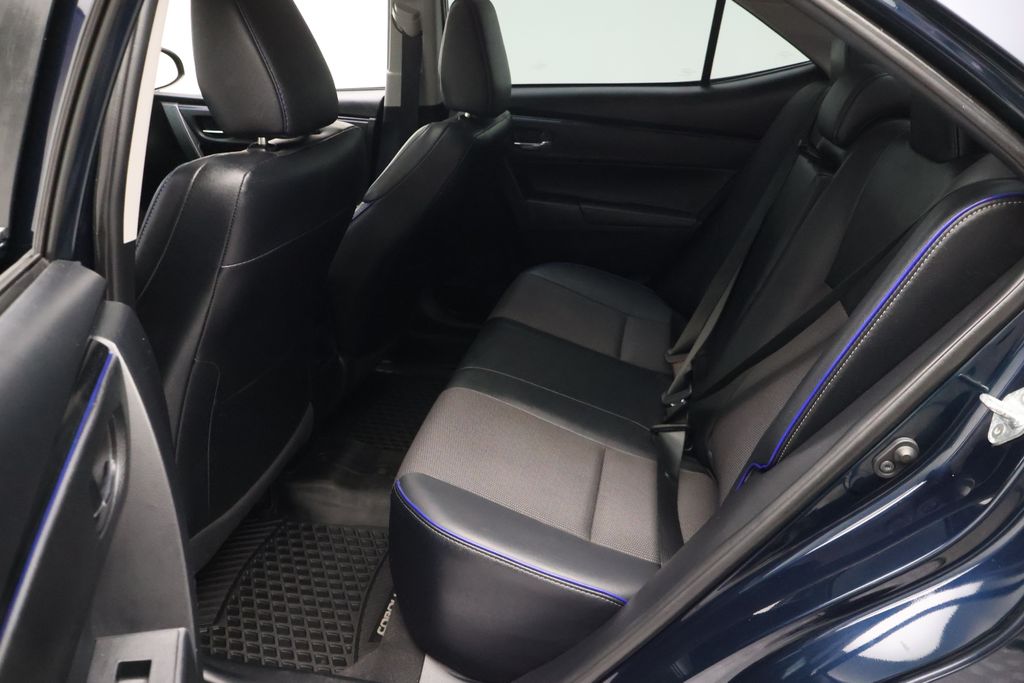 Thumbnail: 2018 Toyota Corolla - 19