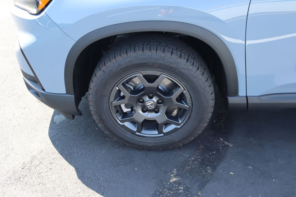 Thumbnail: 2025 Honda Pilot - 10