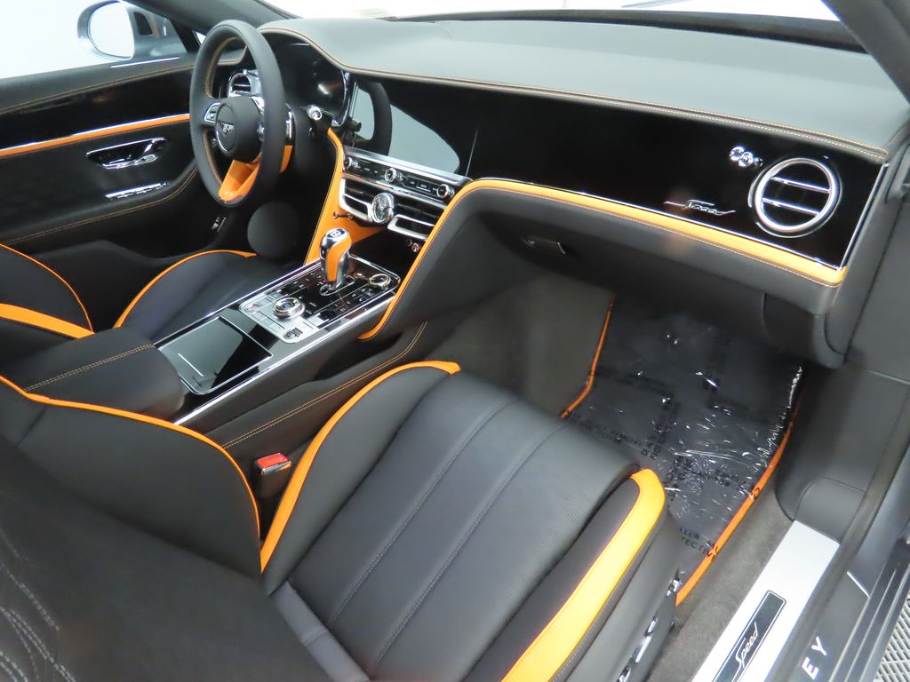 Thumbnail: 2025 Bentley Flying Spur - 18
