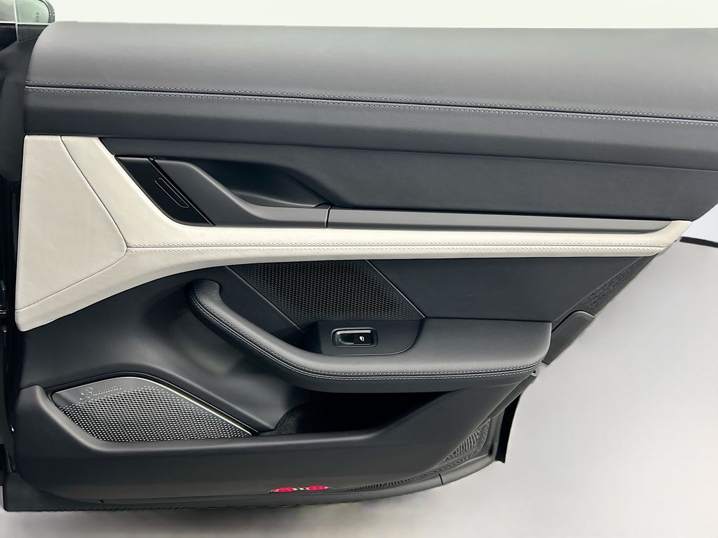 Thumbnail: 2026 Porsche Taycan - 28