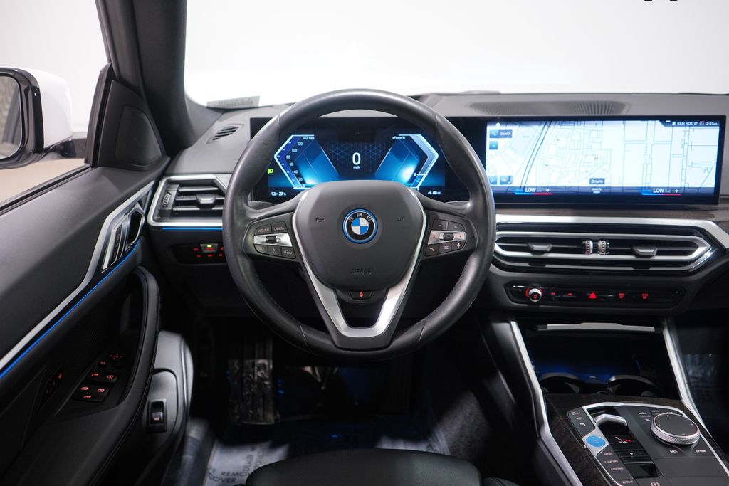 Thumbnail: 2023 BMW i4 - 11