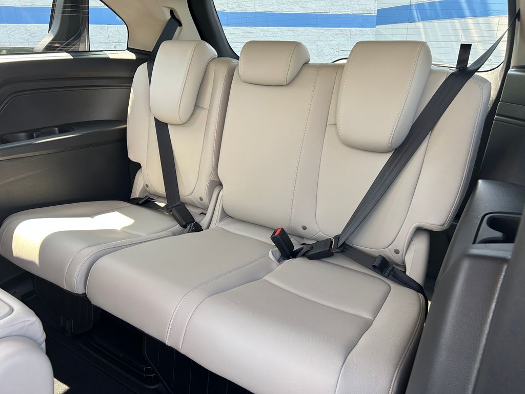 Thumbnail: 2026 Honda Odyssey - 22