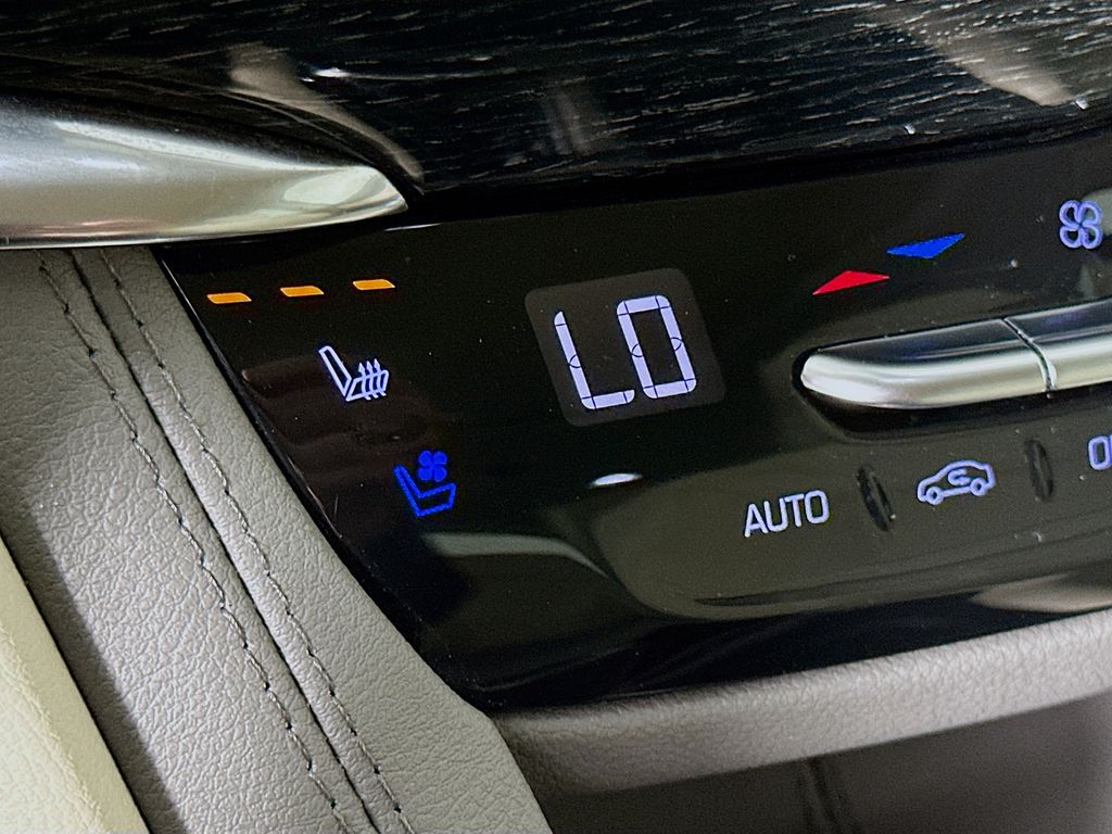 2022 Cadillac XT6 Premium Luxury 20