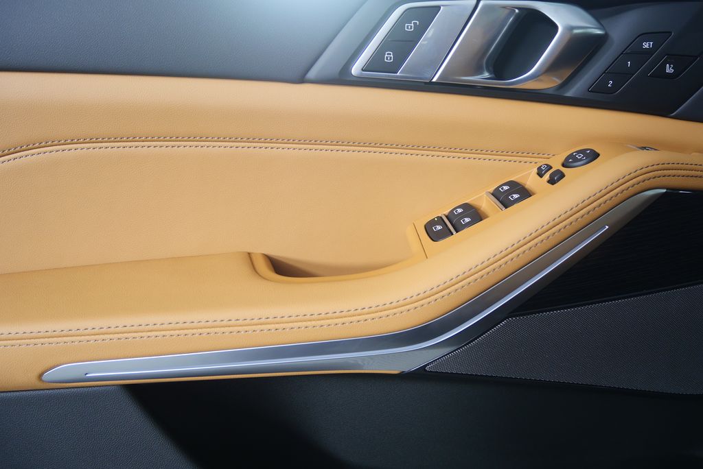 Thumbnail: 2026 BMW X5 - 8