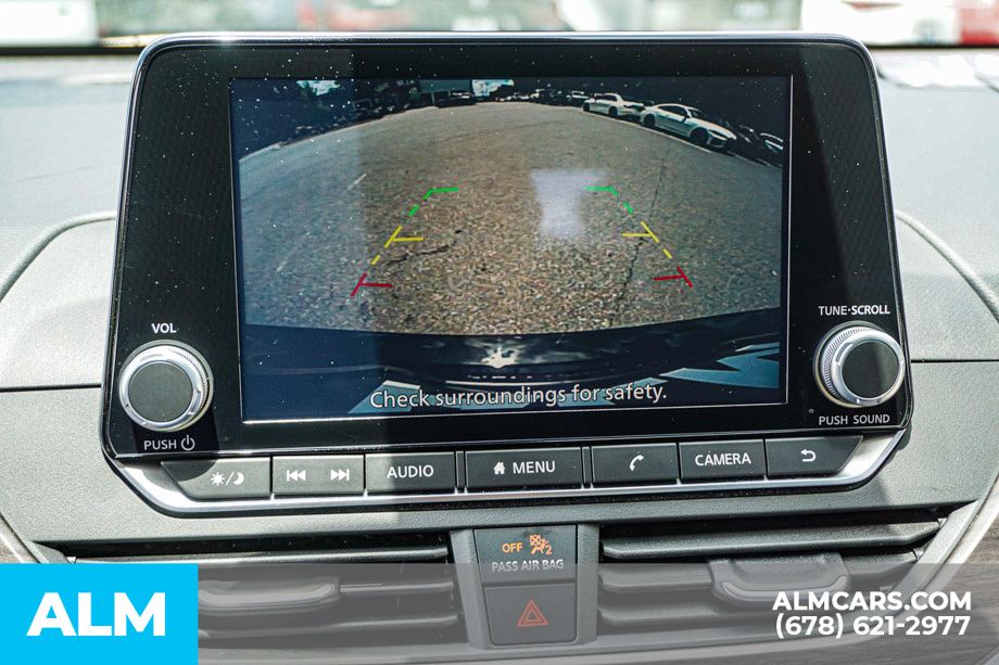 Used 2025 Black Nissan 2.5 SV image 35
