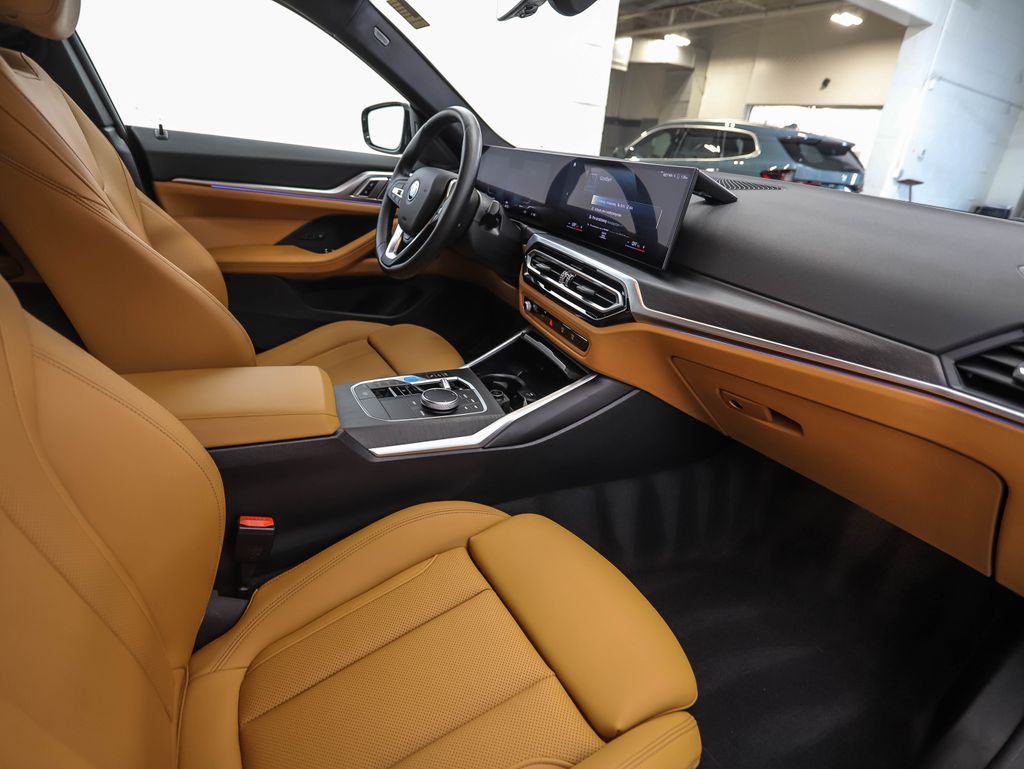 Thumbnail: 2023 BMW i4 - 30