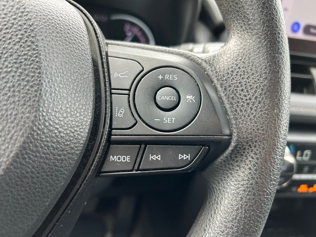 Thumbnail: 2024 Toyota RAV4 - 19