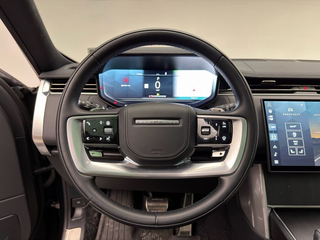 Thumbnail: 2025 Land Rover Range Rover - 10