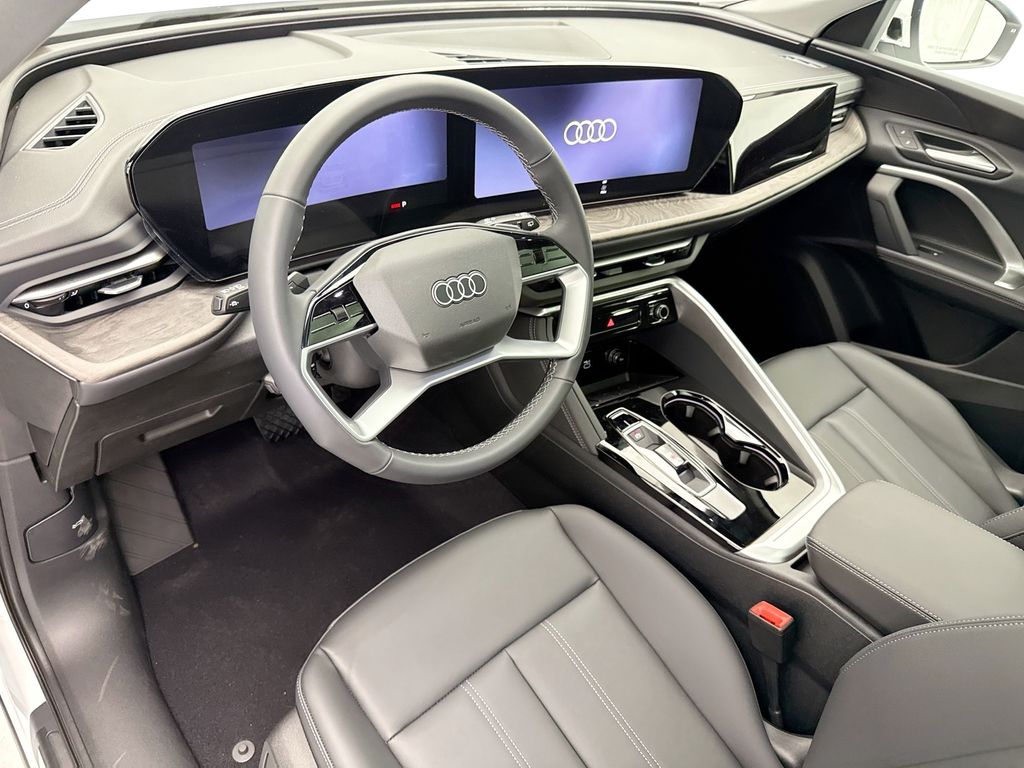 Thumbnail: 2026 Audi Q5 - 10