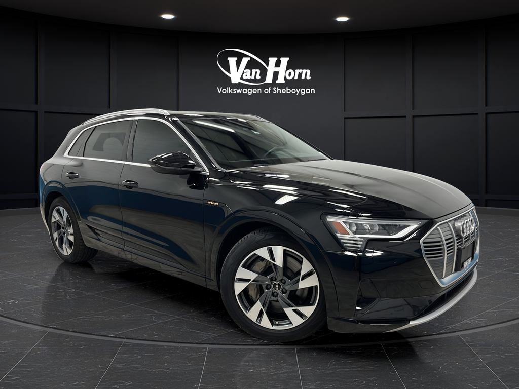 2022 Audi e-tron