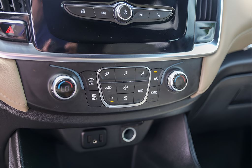 Used Car 2023 Chevrolet Traverse  Ls For Sale Under $30,000 In Austin, Texas