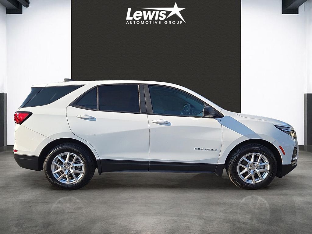 Used 2022 Chevrolet Equinox LS For Sale in Farmington, AR