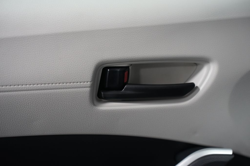 Thumbnail: 2026 Toyota Corolla Cross - 29