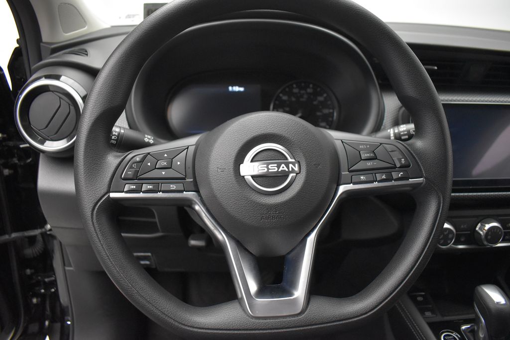 Thumbnail: 2024 Nissan Kicks - 16